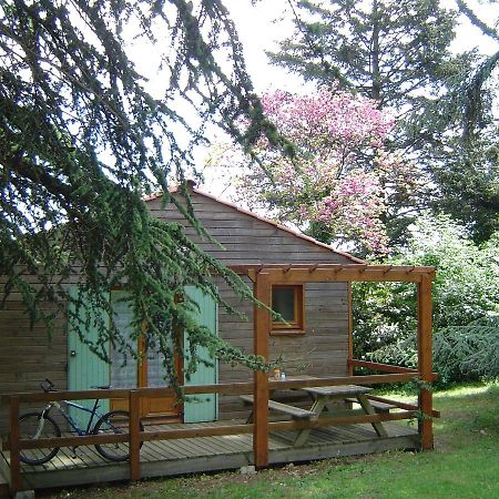 Les Chalets Du Domaine Des Soyeux Saint-Julien-Molin-Molette Dış mekan fotoğraf